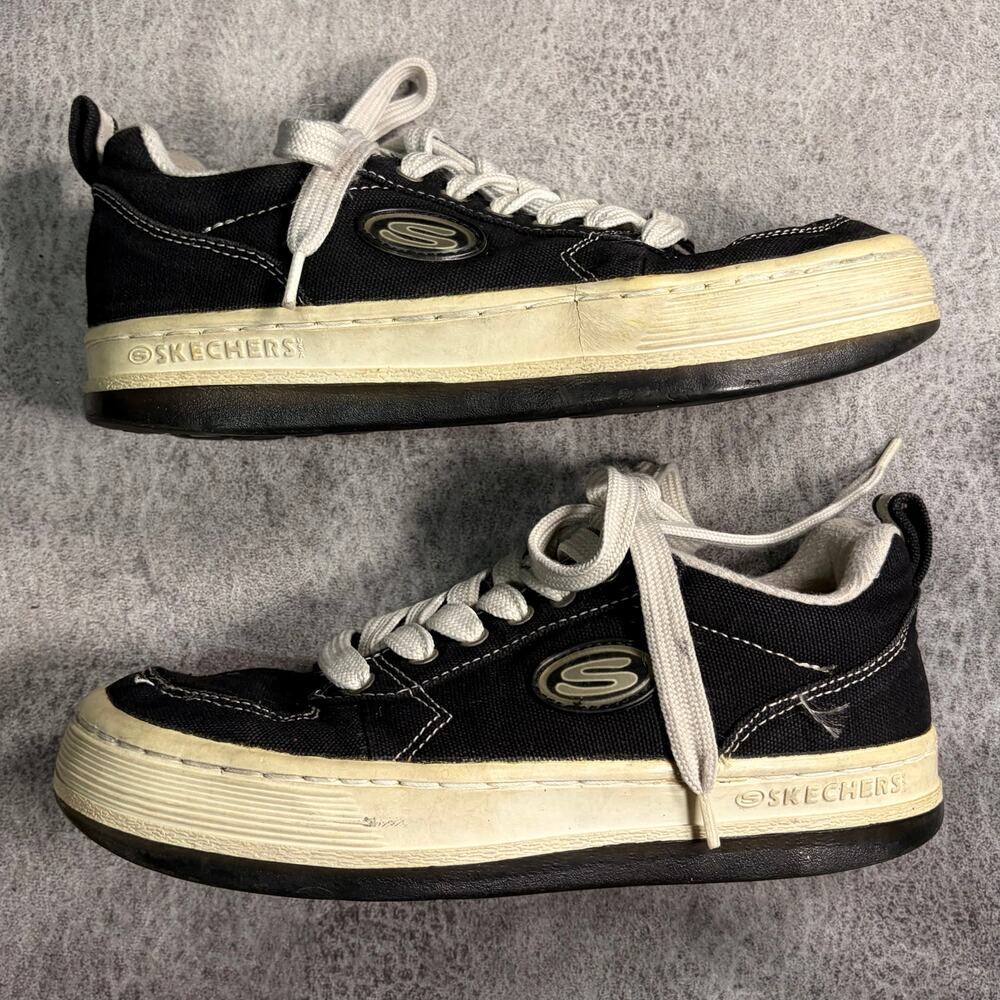 Vintage Black Chunky Skechers Sneakers